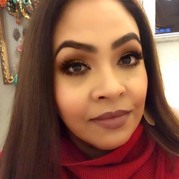 glorialara79